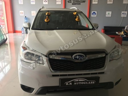 Subaru Legacy Zavod şüşəsi