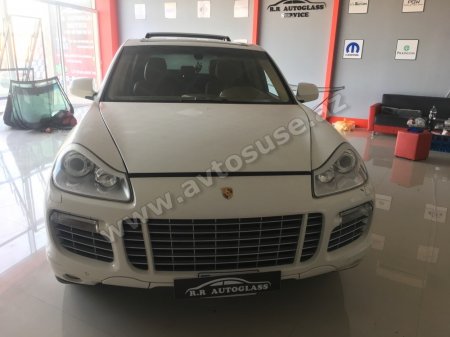 PORSCHE CAYENNE 2010 RƏNGLİ ŞÜŞƏ