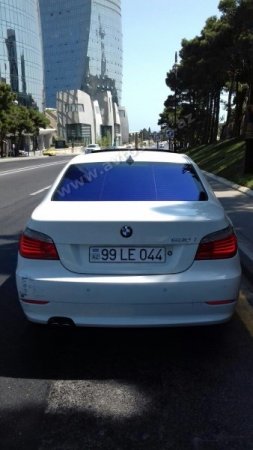 BMW E60 arxa şüşə