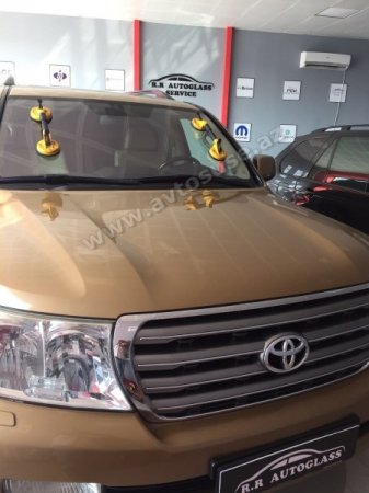 Toyota Land Cruiser FJ200 2010