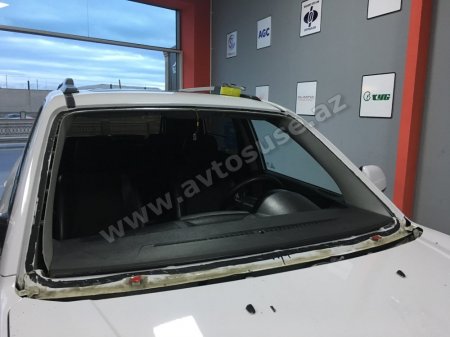 Hyundai Tucson 2008 zavod şüşəsi