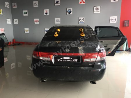 Hyundai Azera 2008 arxa şüşəsi