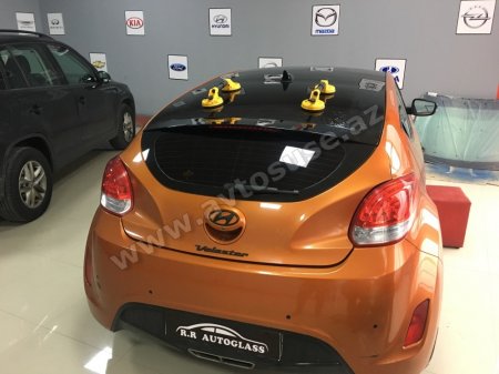 Hyundai Veloster 2011