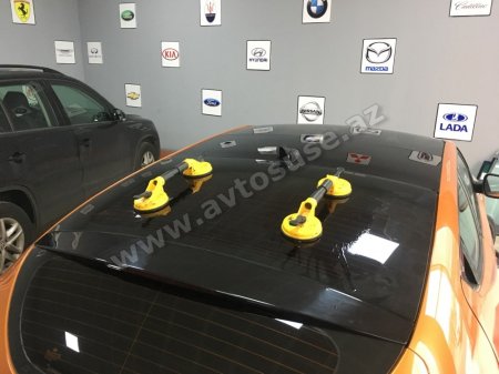 Hyundai Veloster 2011